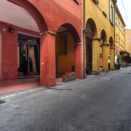Bologna City Center Apartment By Wonderful Italy Extérieur photo