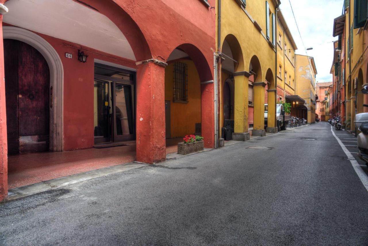 Bologna City Center Apartment By Wonderful Italy Extérieur photo